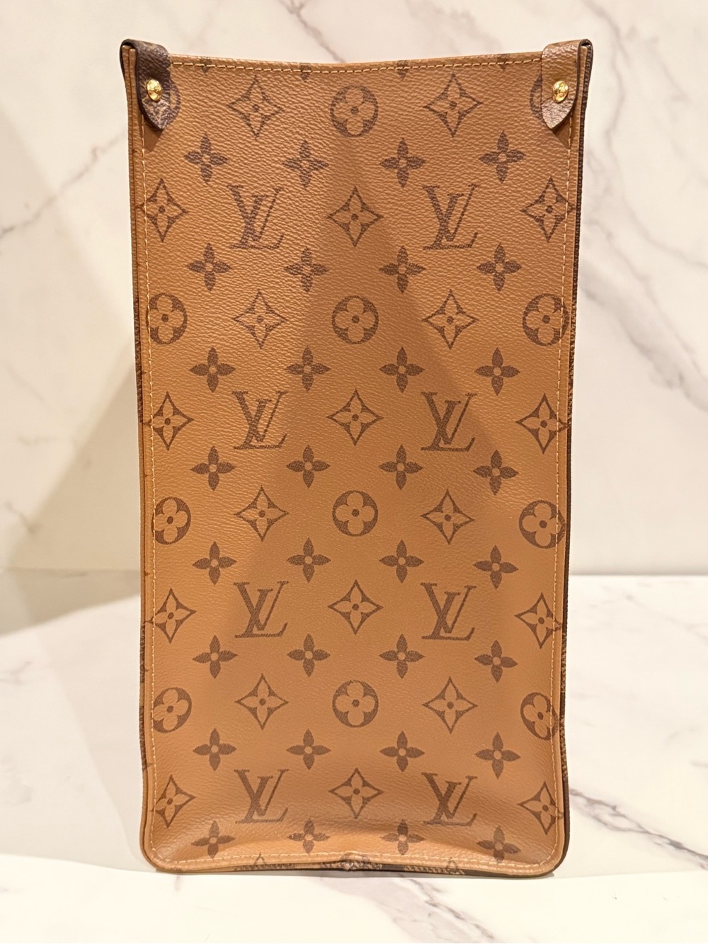 Louis Vuitton On The Go Reverse GM - Picture 4 of 16